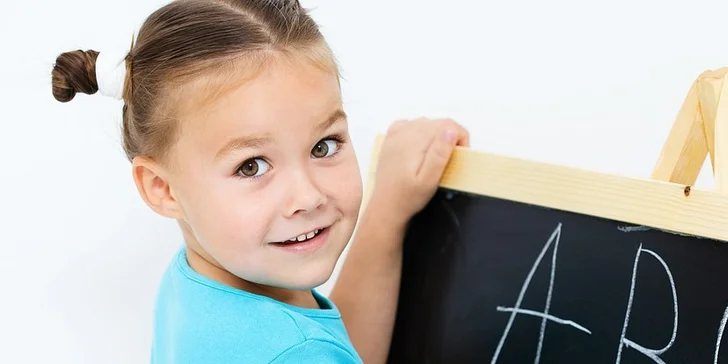 Prázdninová školička s výukou cizích jazyků v délce 3 týdnů