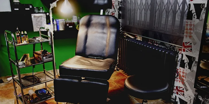 Nové tetování v profesionálním studiu Bronx ink