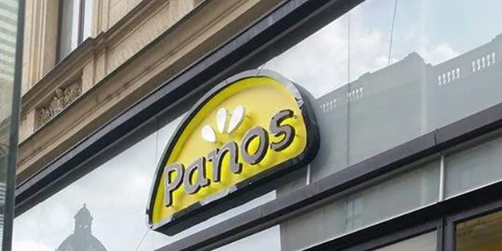 Vypečeně dobré sendviče Panos s hovězím, krůtím i kachním masem