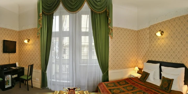 Cestujte v čase ve 4* hotelu v Praze s plavbou na Vltavě