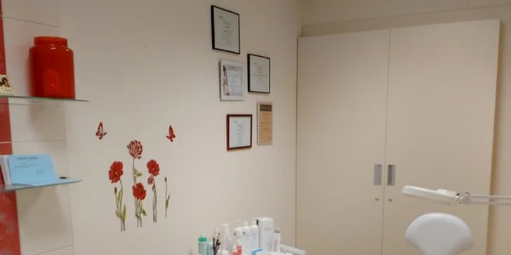 Speciální chemický peeling s komplexem přírodních peptidů