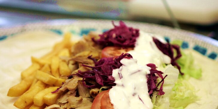 Pravé turecké menu: Napěchovaný kebab s hranolky a nápojem pro 1 či 2