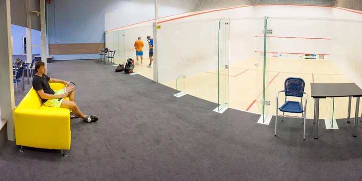 Permanentka na squash nebo badminton do Sportcentra Ivanovice