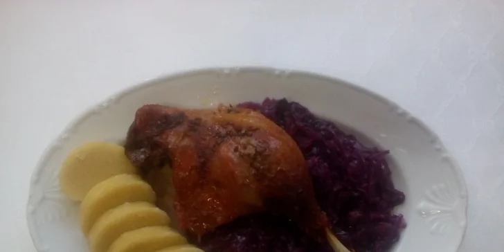 Svatomartinský pobyt v Beskydech: polopenze, sváteční menu, vířivka i masáž