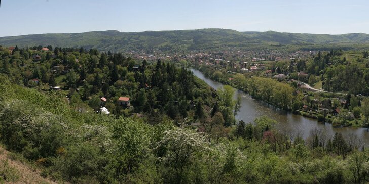 2 až 4 pohodové dny s polopenzí v krásné krajině kousek od Prahy na Karlštejnsku