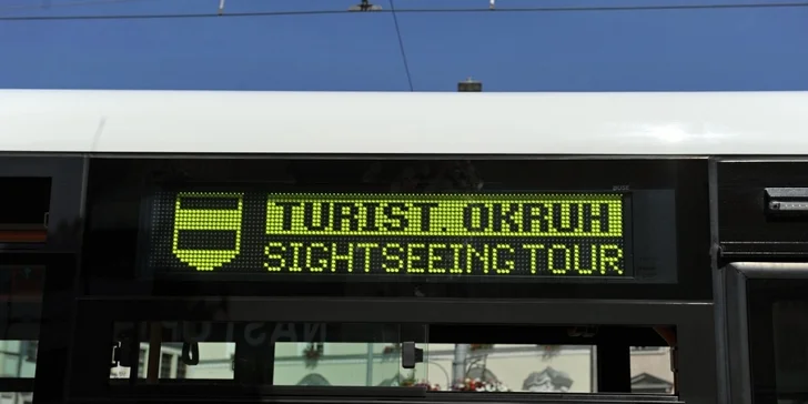 Brno ve 2 hodinách: Lístky na komentovanou jízdu minibusem pro děti i dospělé