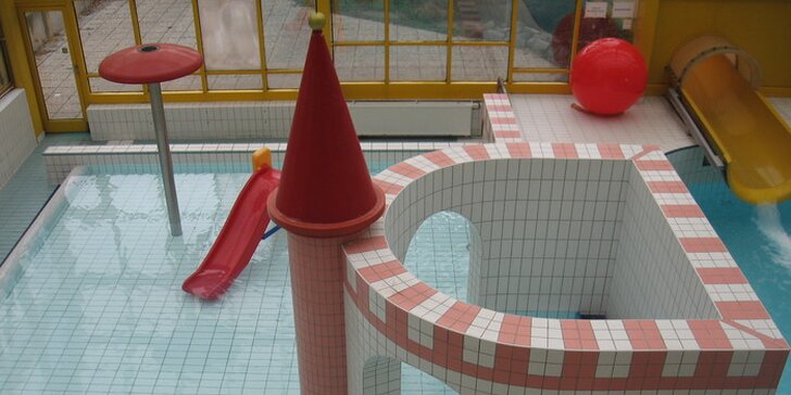 Plavání i dovádění ve vyškovském aquaparku: 120 minut pro děti i dospělé
