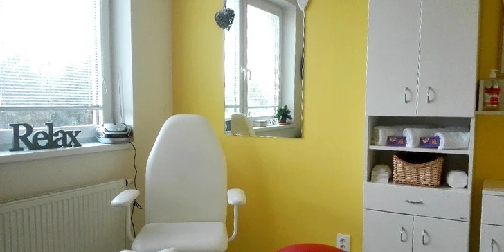 Kompletní mokrá pedikúra pro nohy jako ze škatulky