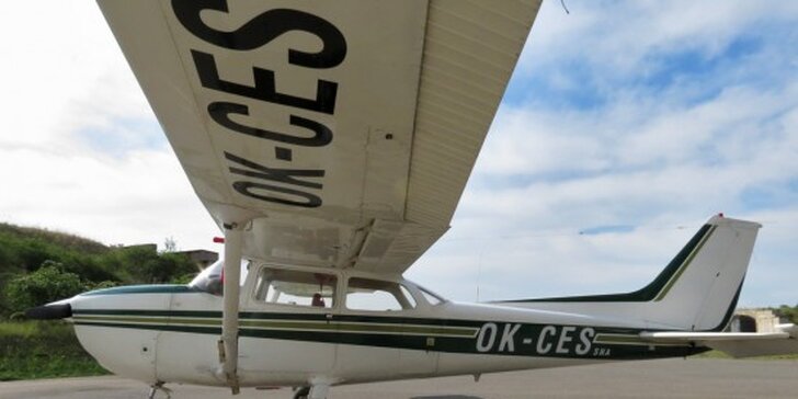 25minutový let nad Ostravou a okolím: sledujte krajinu nebo sami pilotujte