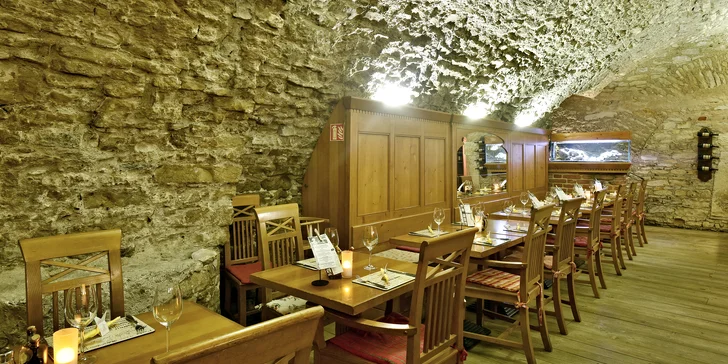 Itálie na Staroměstském náměstí: libovolná pizza nebo těstoviny pro 1 nebo 2 osoby