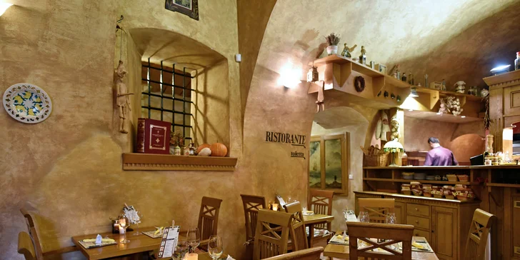 Itálie na Staroměstském náměstí: libovolná pizza nebo těstoviny pro 1 nebo 2 osoby