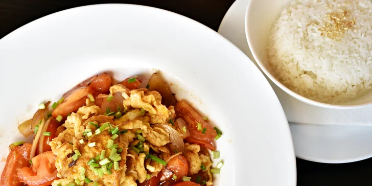 Bohaté tříchodové menu v čínské restauraci Mr. Bao pro 2 labužníky