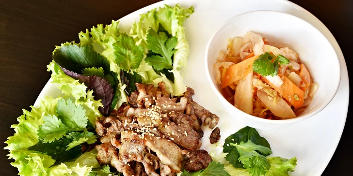 Bohaté tříchodové menu v čínské restauraci Mr. Bao pro 2 labužníky