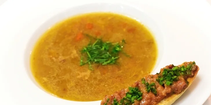 Česko-francouzské svatomartinské menu s kaldounem a husím stehýnkem