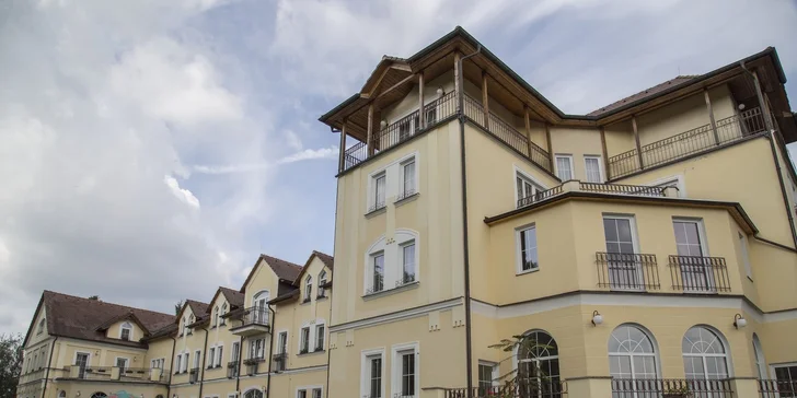 Relax s polopenzí a neomezeným bazénem v hotelu Goethe v Mariánských Lázních