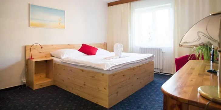 Přivítá vás hotel Gong v centru města.