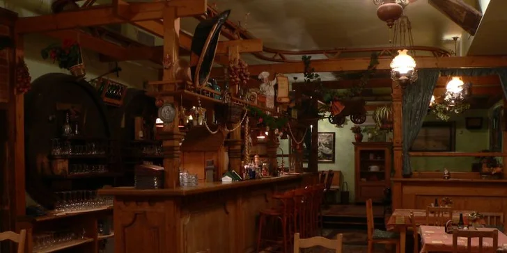 40% sleva na všechna jídla Restaurantu Flora