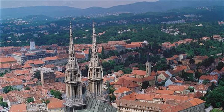 Víkendový výlet na Plitvická jezera a do Záhřebu