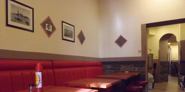Znamenitý turecký kebab: Kuřecí, telecí nebo mix a k němu nealko nápoj
