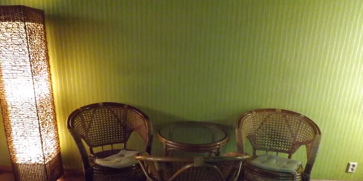 Sladká chvilka klidu: Libovolný dezert, káva a voda z Park Café