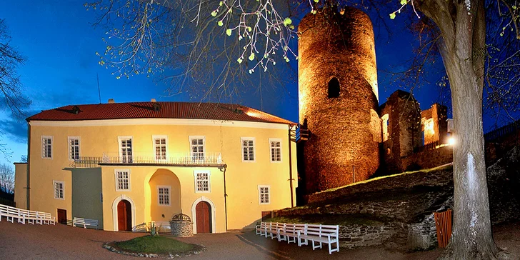 Dobrodružný pobyt na hradu Svojanov vč. prohlídky + 2 děti do 6 let zdarma