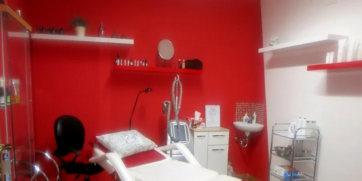 Permanentní make-up vašich očních linek, obočí nebo rtů
