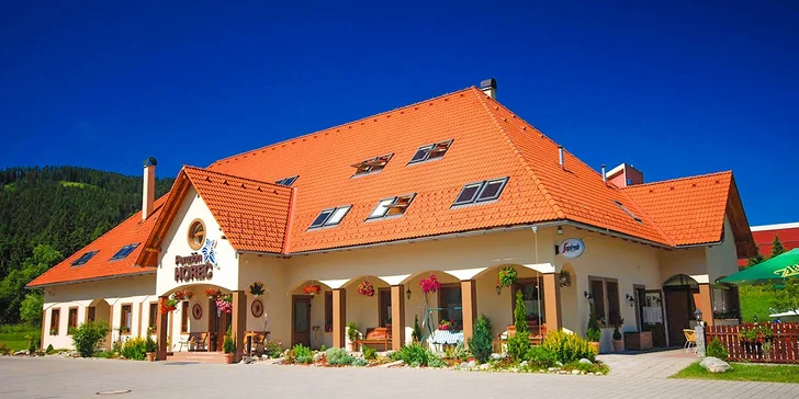 Podzimní pobyt v Penzionu HOREC *** na Liptově + až 2 děti do 14,99 let zdarma