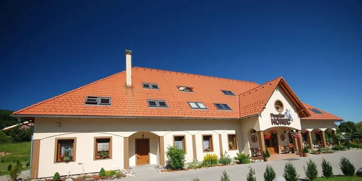 Podzimní pobyt v Penzionu HOREC *** na Liptově + až 2 děti do 14,99 let zdarma