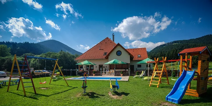 Podzimní pobyt v Penzionu HOREC *** na Liptově + až 2 děti do 14,99 let zdarma