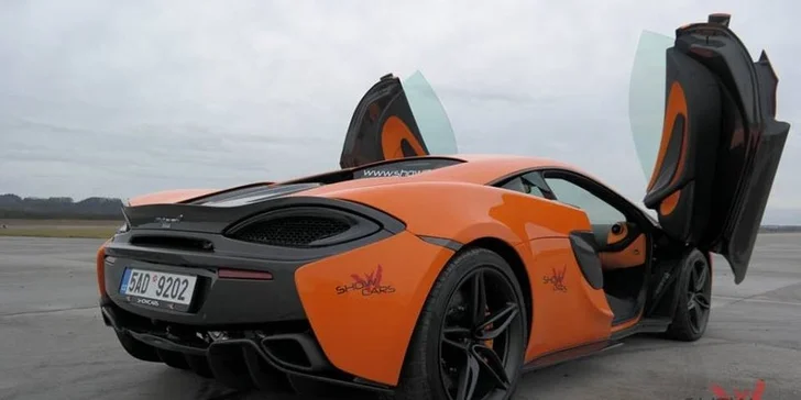 20minutová jízda v supersportu: Osedlejte Ferrari či Lamborghini a mnoho jiných