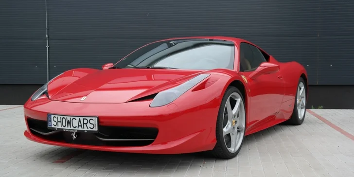 20minutová jízda v supersportu: Osedlejte Ferrari či Lamborghini a mnoho jiných
