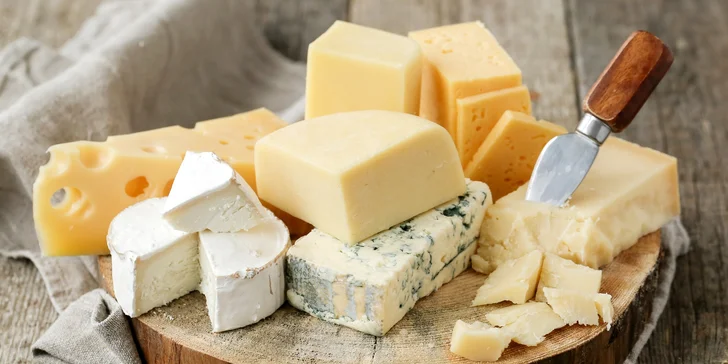 Holandské a švýcarské vynikající sýry z Cheesy