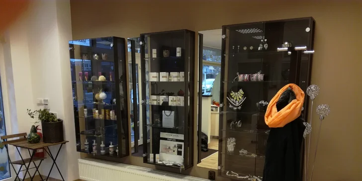 Důkladné ošetření problematické pleti luxusní kosmetikou Oligodermie