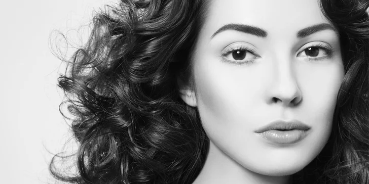 Permanentní make-up: Krásné obočí díky vláskování