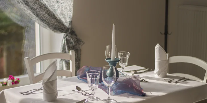 Zážitek z moderní gastronomie: Luxusní degustační menu pro 2 osoby