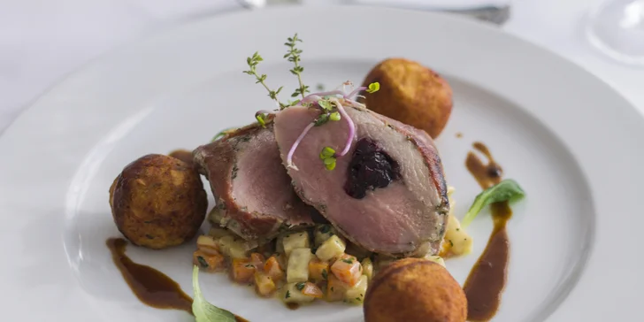 Zážitek z moderní gastronomie: Luxusní degustační menu pro 2 osoby