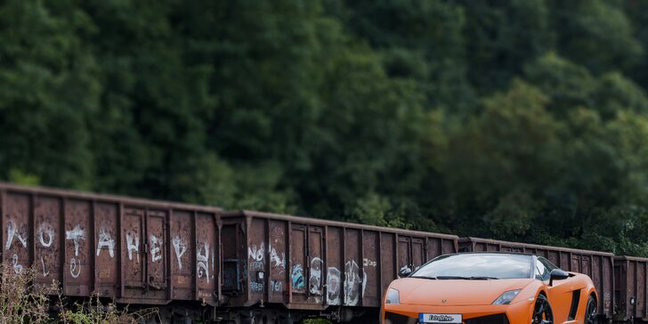 Pekelně rychlá jízda v nadupaném Lamborghini Gallardo včetně paliva
