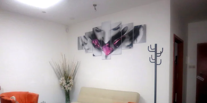 Permanentní make-up vašich očních linek, obočí nebo rtů