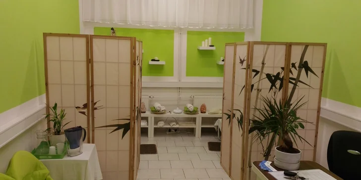 Zdravá novinka pro vaše tělo: 40 minut hřejivé termoakupresurní masáže