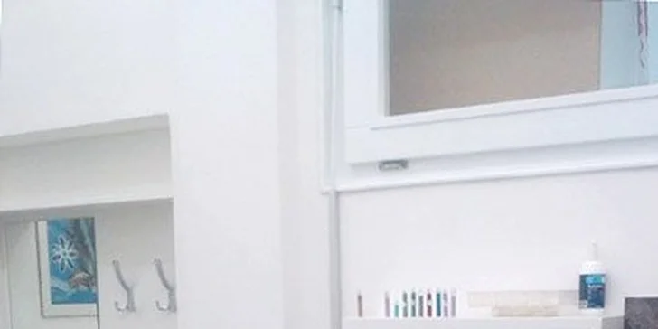 Proměna, s níž rozkvetete: perfektní make-up, sestřih, manikúra i masáž