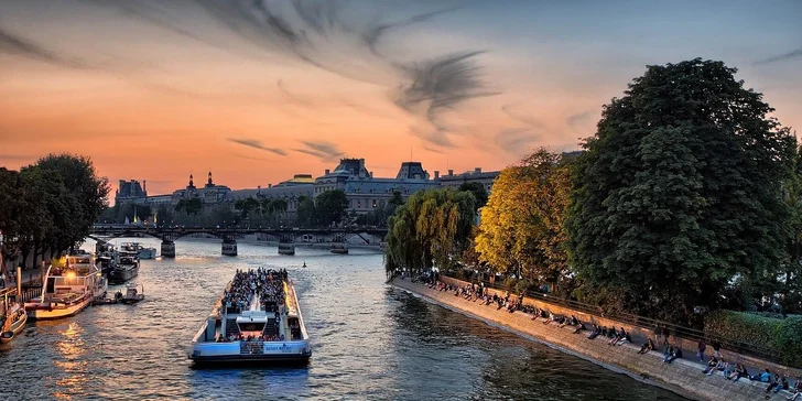 Ryzí romantika pro dva: 2–3 noci ve 4* hotelu Paris Neuilly se snídaní