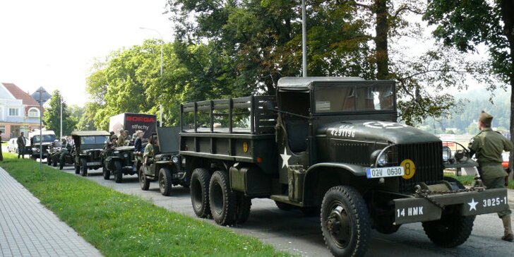 Zážitek jako v roce 1944: Jízda v historickém náklaďáku GMC CCKW