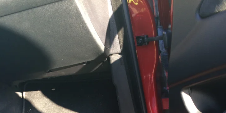 Mytí auta kdekoli: Mobilní ekologická parní automyčka