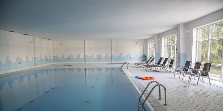 Odpočinek nedaleko Prahy: polopenze, spousta aktivit a vstup do bazénu