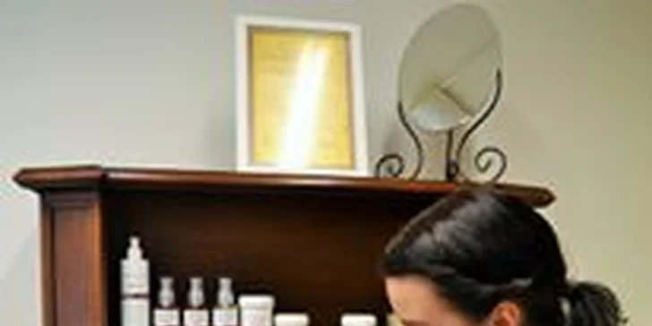 Ošetření problematické a aknózní pleti dermakosmetikou Christina