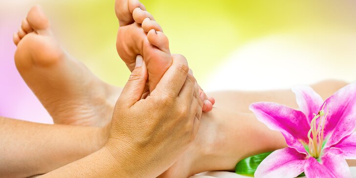 Reflexní terapie & thajská masáž pro unavená chodidla vč. zábalu na ruce