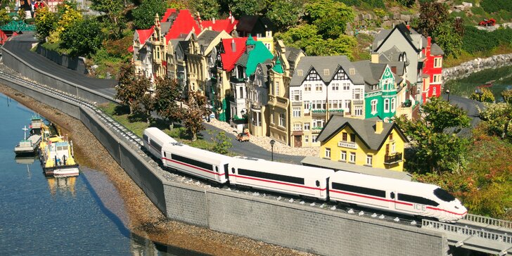Halloween v německém Legolandu: doprava autobusem i vstup na atrakce