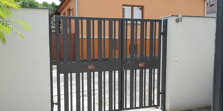 Zážitek a dárek v jednom: Návštěva kovárny a vlastnoručně ukovaná růže