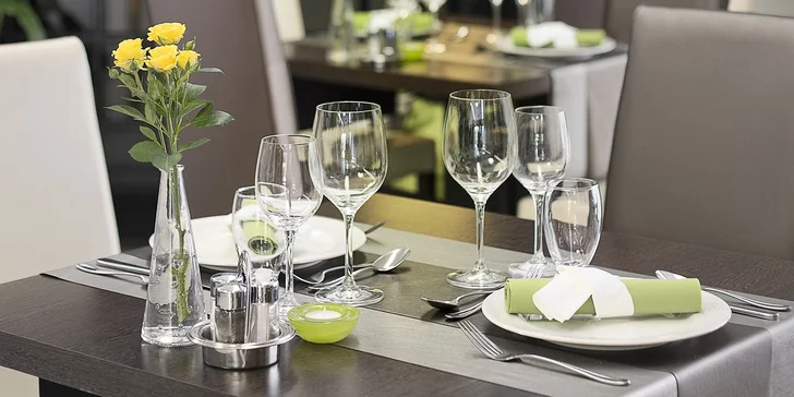 Wellness hotel v Budapešti: 3–4 dny se snídaní a neomezenou relaxací pro 2