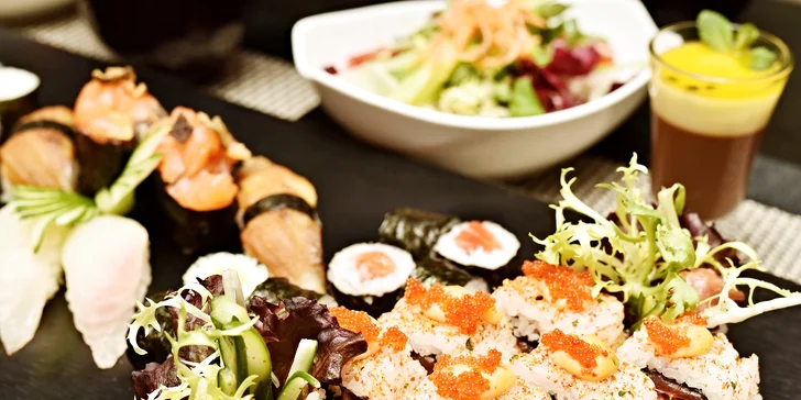Autentické japonské menu: Polévka, salát, 38 kousků sushi a dezert pro 2
